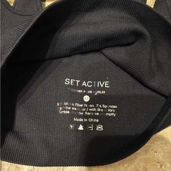 SET Active Black two piece set - Picture 8 of 9